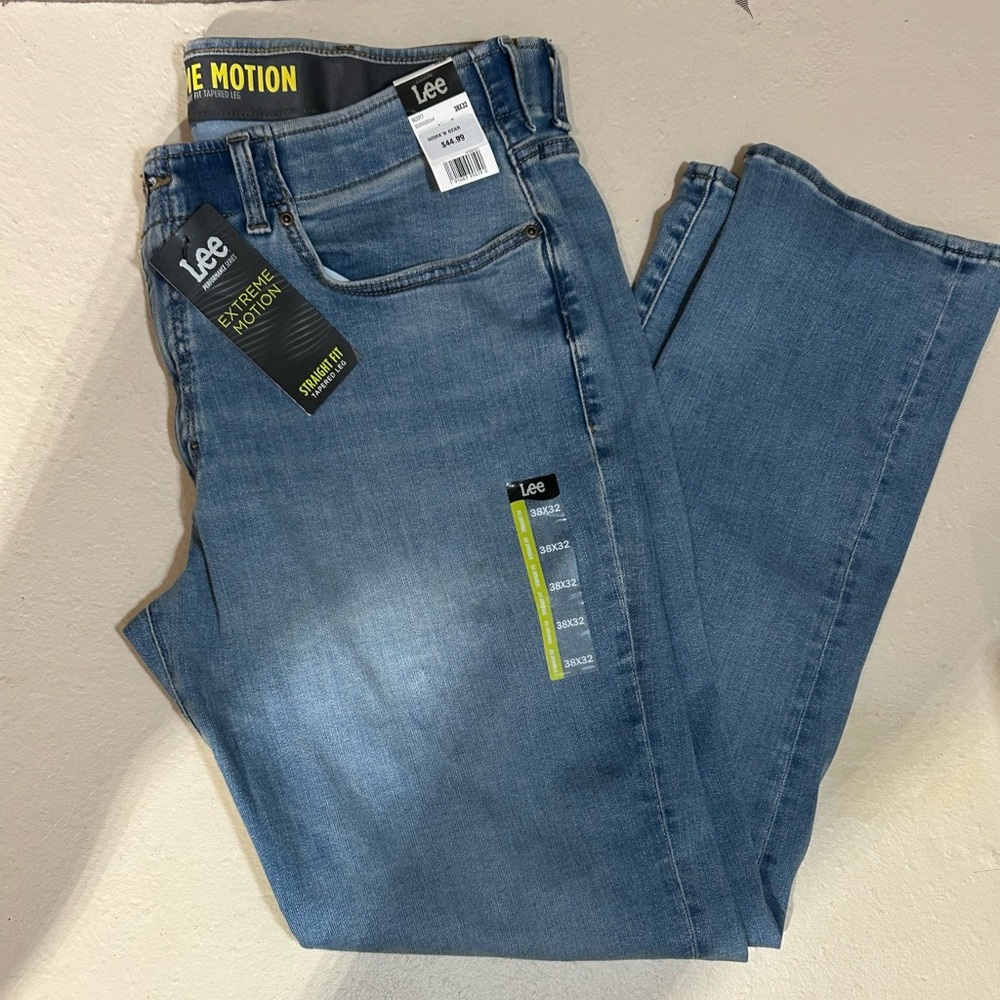 Men's Lee® Extreme Motion Straight-Leg Jeans